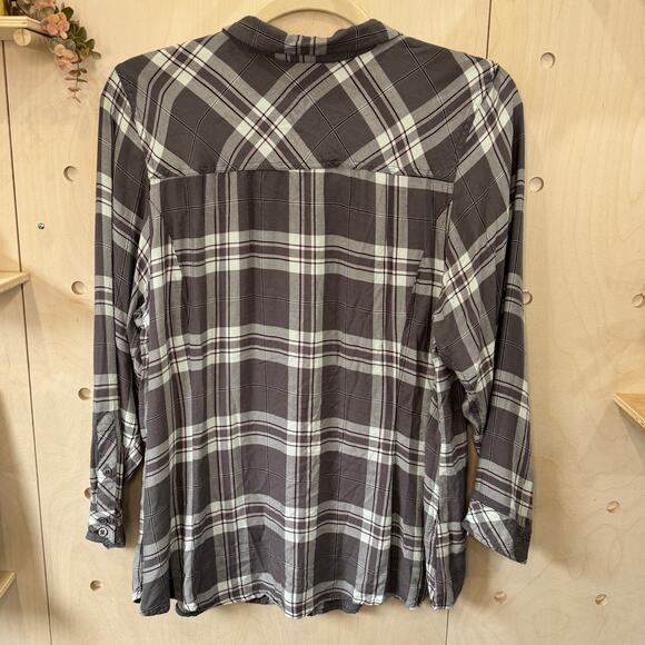 TORRID Challis Button Down Long Sleeve Shirt Plus Size 4X Grey White Light Aqua - Picture 4 of 10